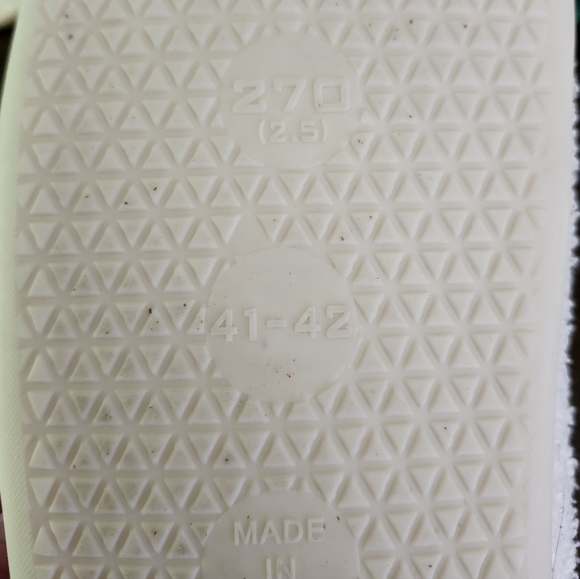 Smiley Face Slippers - Picture 5 of 5